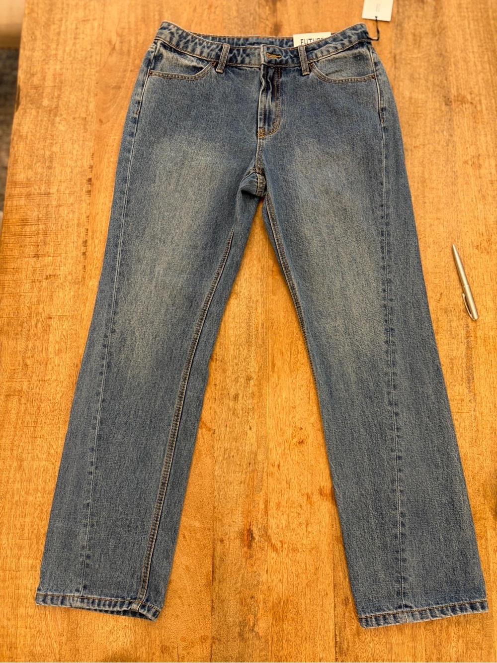NWT Future Collective boyfriend jeans Kahlana Barfield Brown size 8